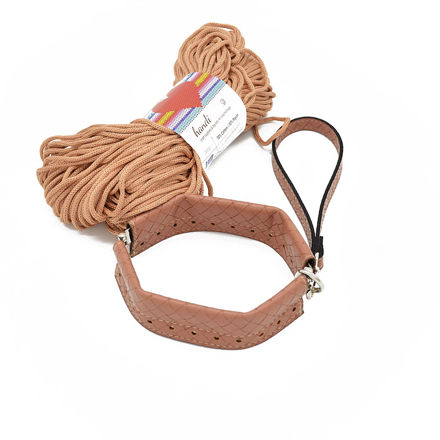 Picture of Kit FLEX Purse, 20cm with Wrist Handle, Braided Ripe Apple with 200gr Eco Rayon Cord Yarn, Ripe Apple (004)