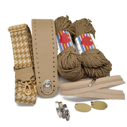Picture of Kit Baby Prada Biege  with Strap-34 and Heart Yarn 400gr Biege Cigar